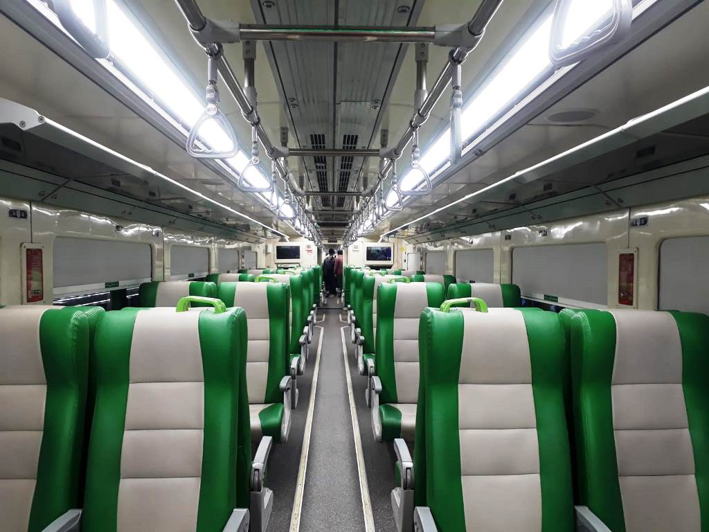 Intip Si Hijau nan Cantik, Kereta Api Bandara Yogyakarta International